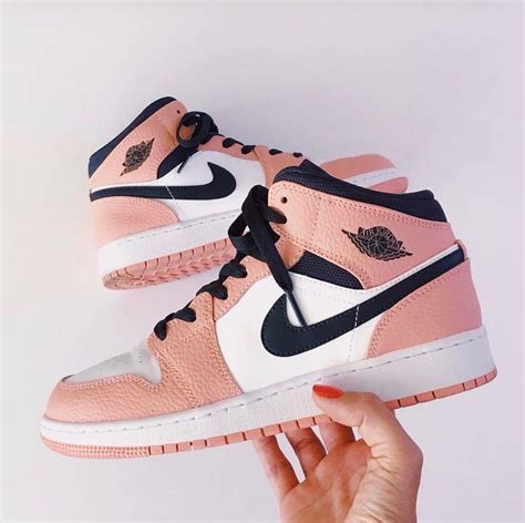 Nike Air jordan 1 girls